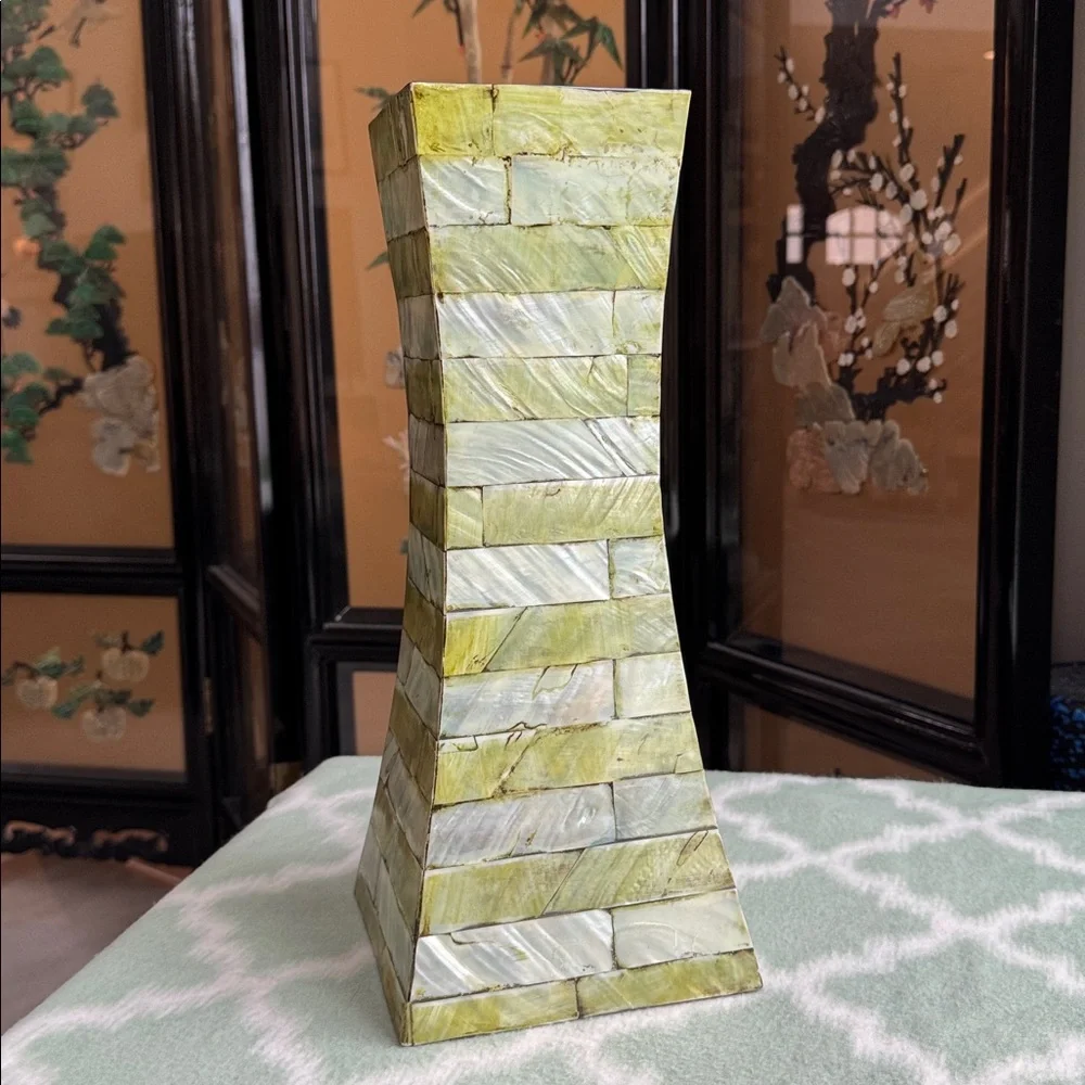 Vietnam mother of pearl overlay bamboo vase National Geographic - Picture 5 of 11